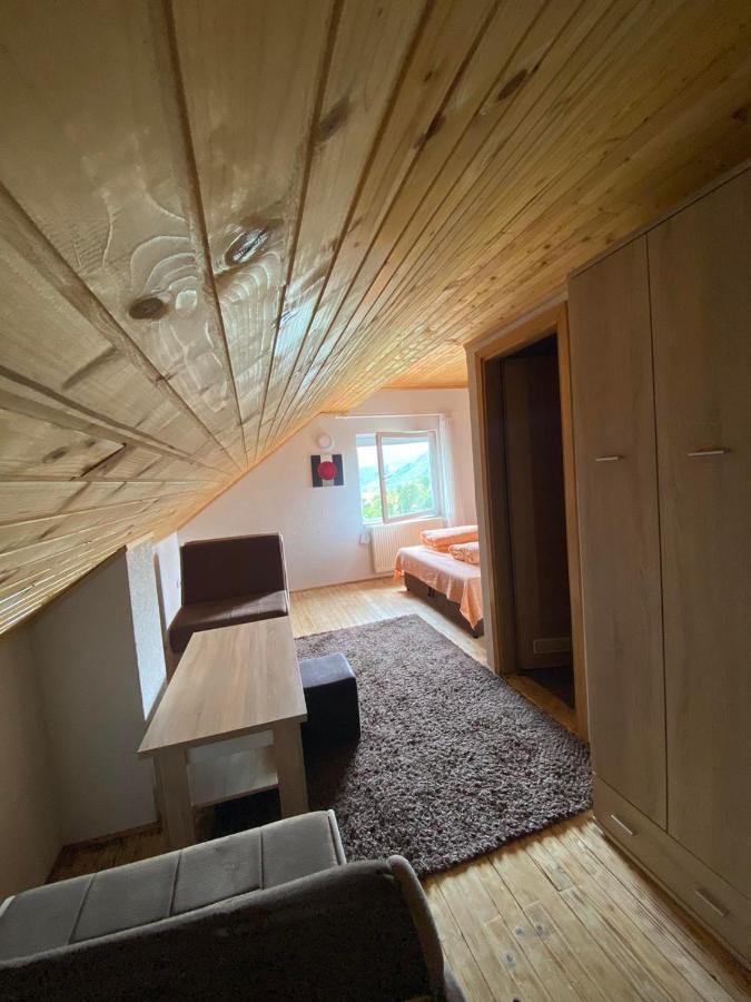 Bed And Breakfast Umoljani Ngoại thất bức ảnh