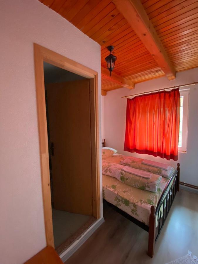Bed And Breakfast Umoljani Ngoại thất bức ảnh