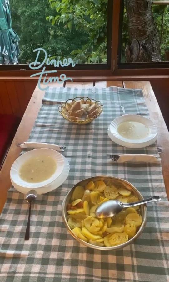 Bed And Breakfast Umoljani Ngoại thất bức ảnh